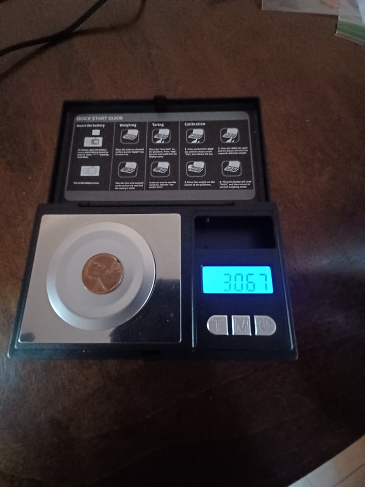 1982D PENNY ERRORS 3.1 GRAMS OFF CENTER STRIKE