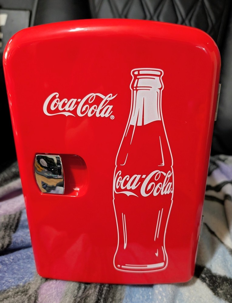 Coca-Cola  4L Mini Refrigerator