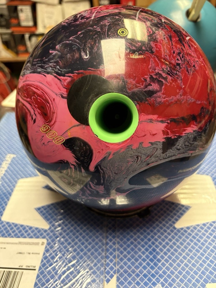 Used 900 Global Missing Link Bowling Ball 15 Pounds