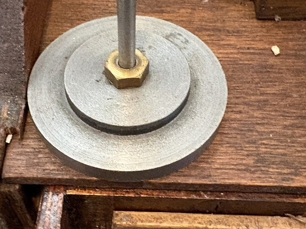 vintage deadweight tester