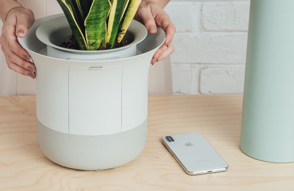 Wirelessly Autonomous Gardening Assistant