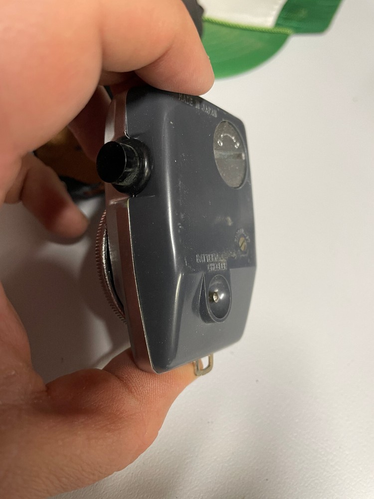 Gold Crest Made in japan Light Meter w/ Case