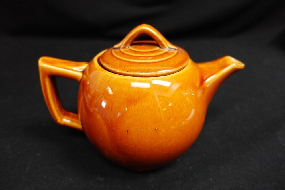 VTG McCoy Brown Teapot