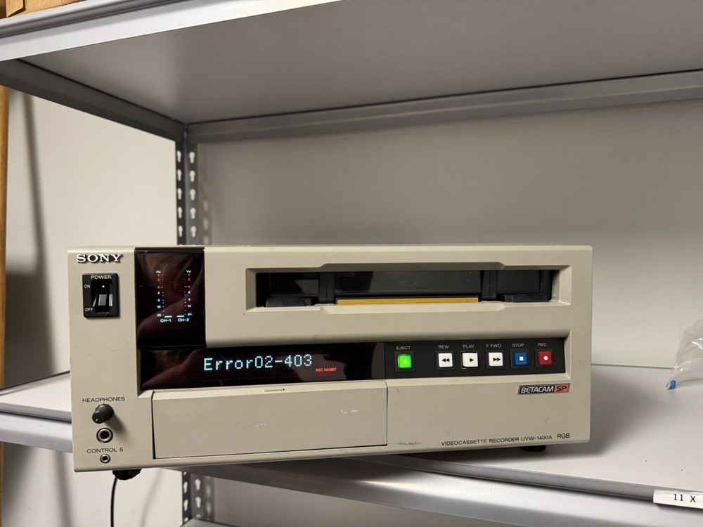 Sony Betacam SP UVW-1400A Commercial Videocassette Recorder. Error Code
