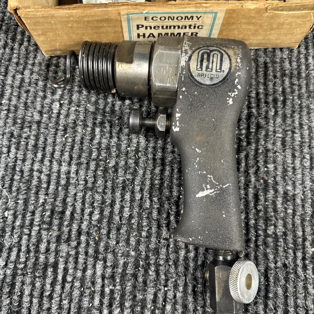 Marflow Pheumatic Hammer w/ 7 Attachments NOS