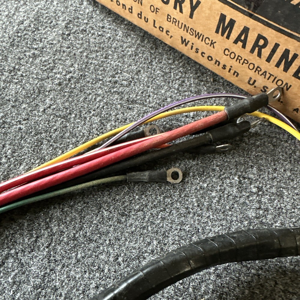 NOS OEM 84-61705A1 Mercury Engine Wiring Harness Inline 6