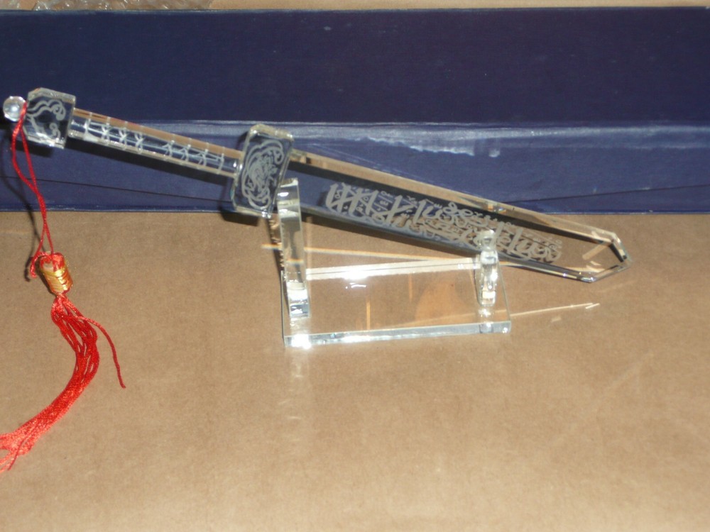 CRYSTAL DISPLAY DAGGER  with stand  Asian writing on blade
