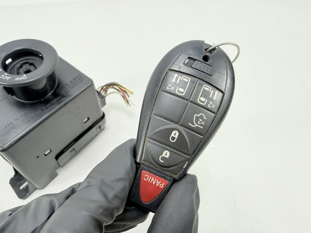 08-10 Dodge Caravan Wireless Ignition Switch Node w/ Remote Key & VIN 68284720AB