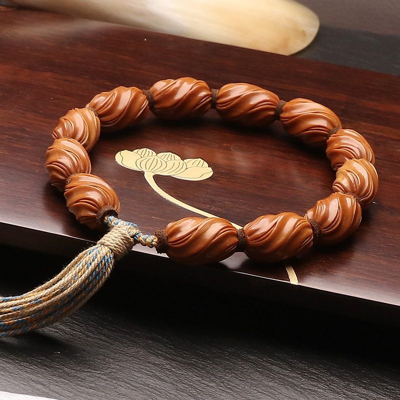 Olive Kernel Carved Bracelet Twist Pattern Handheld Wristband Gift