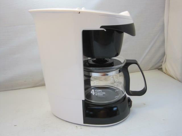 13832 Sunbeam Coffee Maker (4 Cup) White NEW