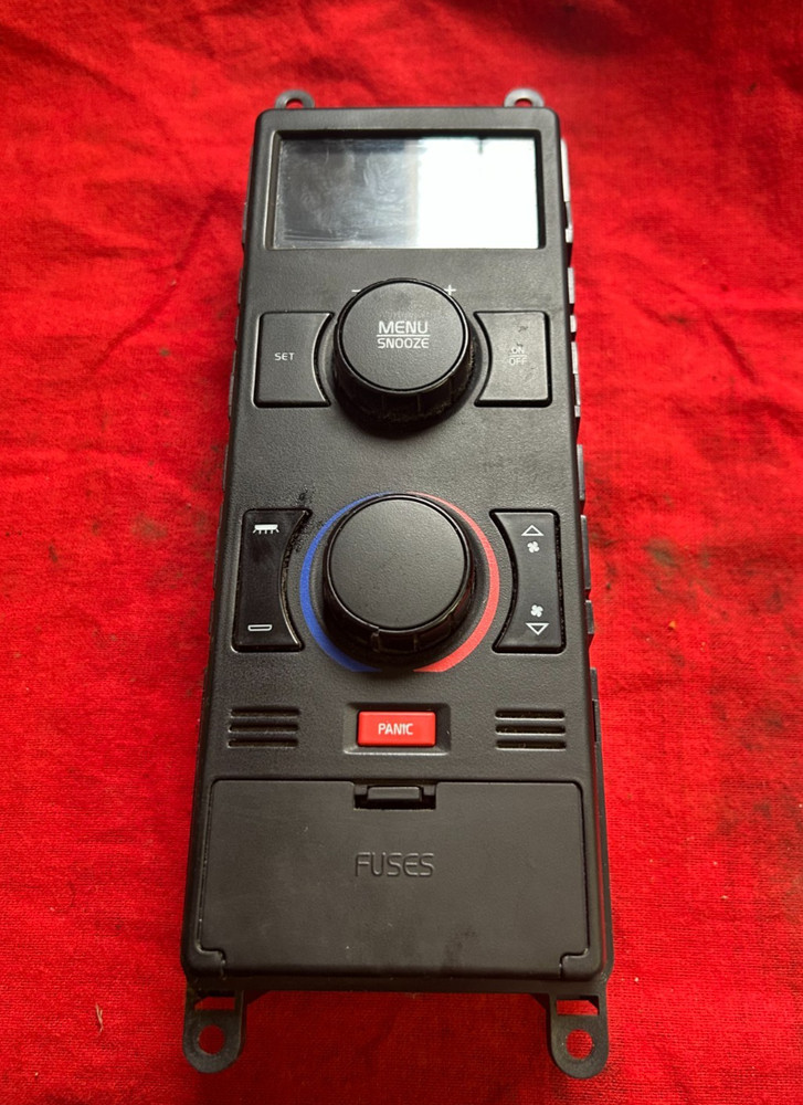 Volvo 21693236  TEMPERATURE CONTROL  SWITCH, SLEEPER , ALARM CLOCK, MENU