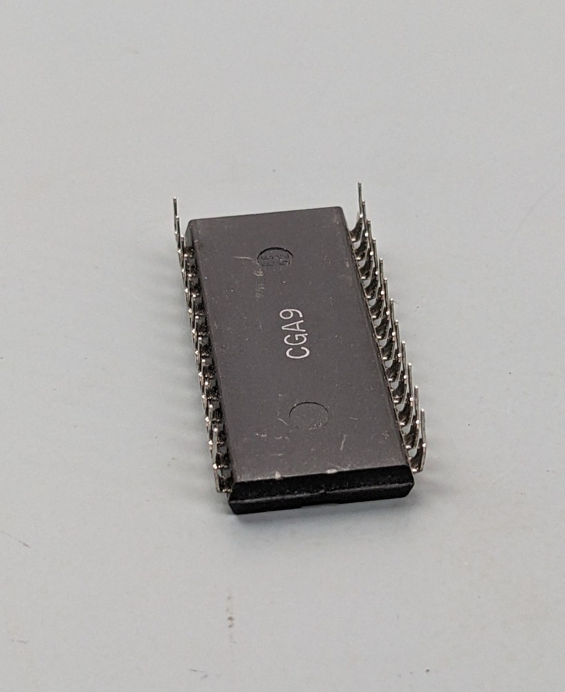 Hualon HM6818P Real-Time Clock + RAM IC, Good