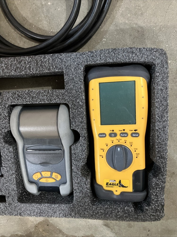 UEI EAGLE 2 C125 Combustion Analyzer with Soft Case, Probe, And Printer