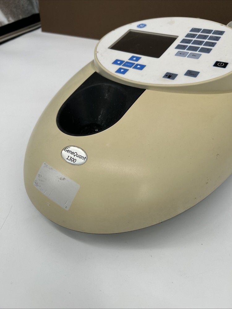 GE GeneQuant 1300 Spectrophotometer UNTESTED NO CORDS