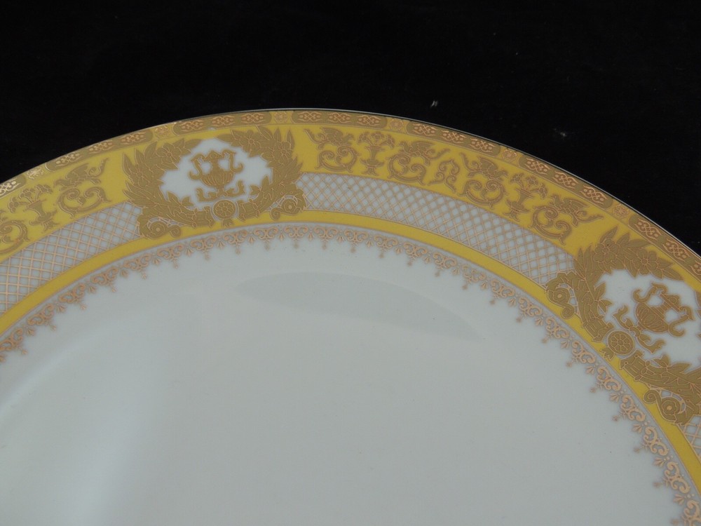 Highgate Manor Dinner Plates Set of 2 10.5"