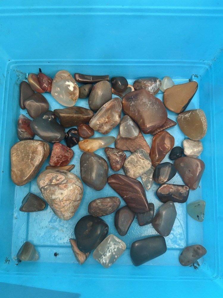 1lb Bags Mixed Rocks (Read Description) For Tumbling