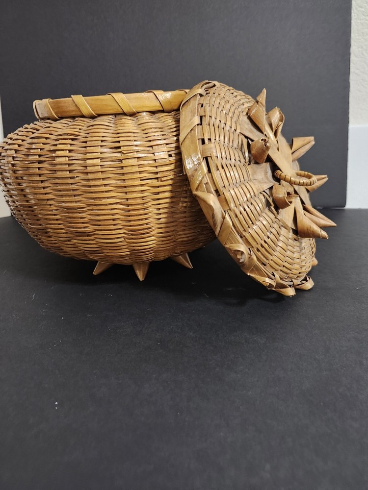 Vintage Footed 10 Inch Basket