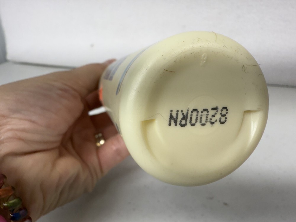 Vintage 1992 Ivory Shampoo Normal Hair 4oz