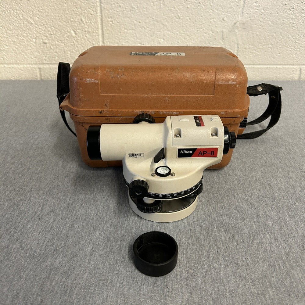 Nikon AP-8 Automatic Level 360 28x W/ Case
