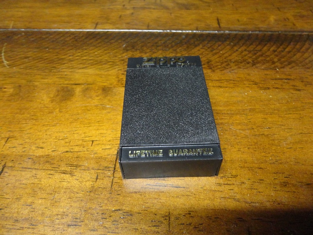 PLPG LIGHTER CLUB 2 SIDED ZIPPO LIGHTER 1995 MINT IN BOX