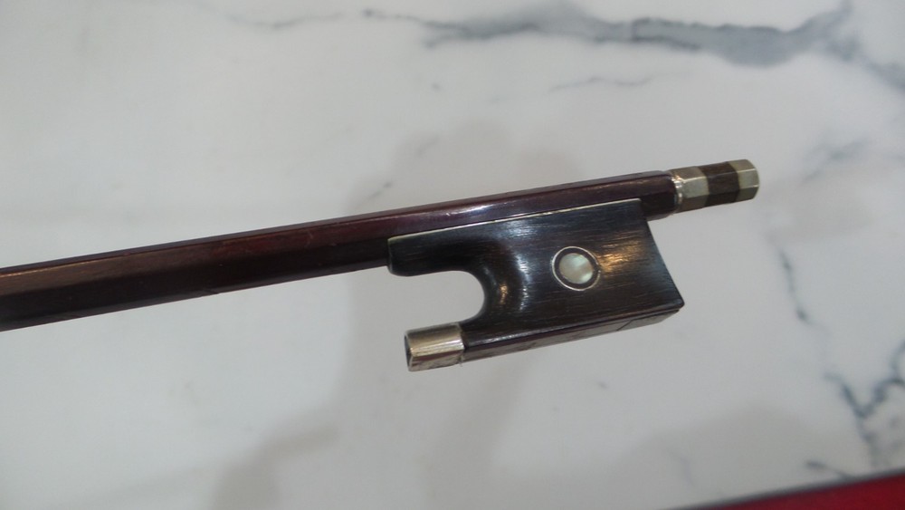 Vintage Becker Violin bow, 4/4, Measures 29 1/4"