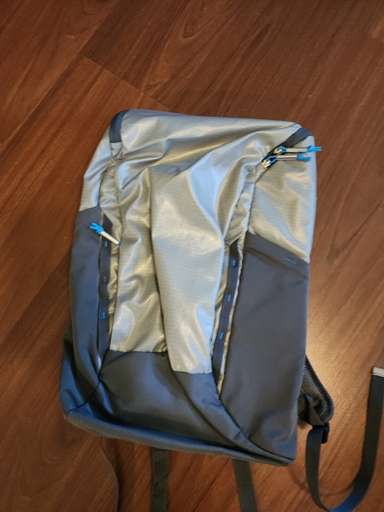 Timber Ridge Xplorer 25L Hiking Pack, Grey