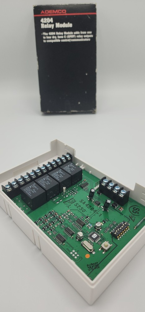 Ademco 4204 Relay Module