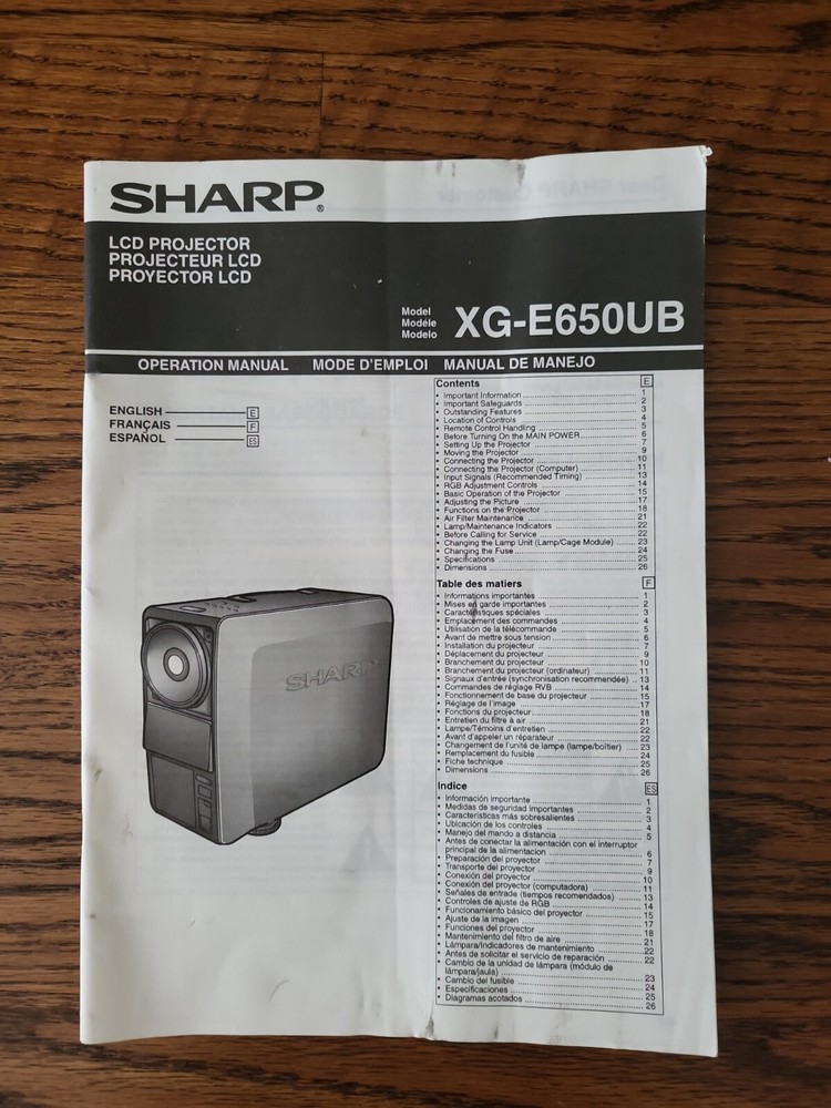 Sharp Vision XG-E650UB LCD Projector w/ Protective Case Manual & Power Cord