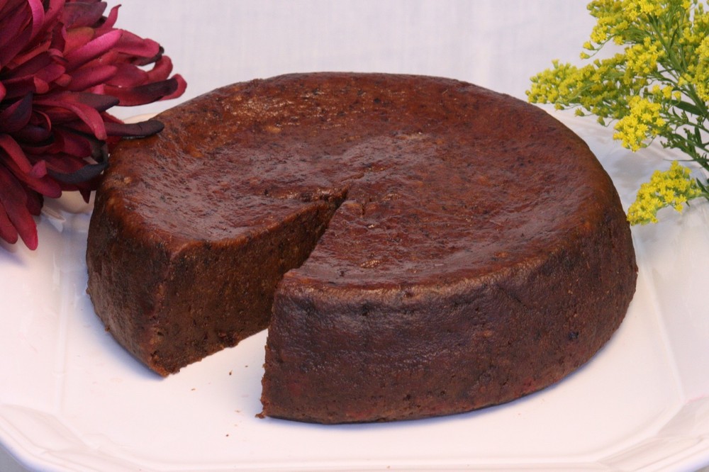 Jamaican Rum Cake, 8" (3 lbs)