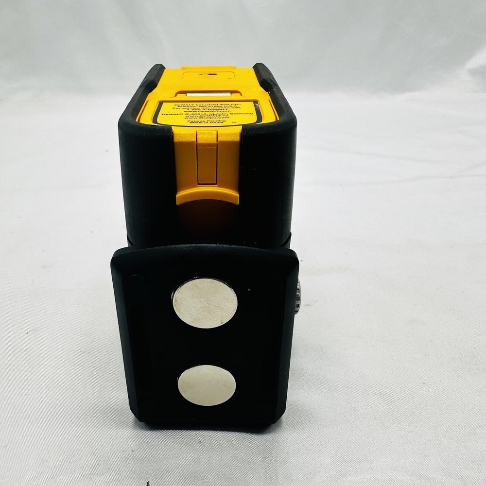 Dewalt DW085 Laser Level READ!! PARTS