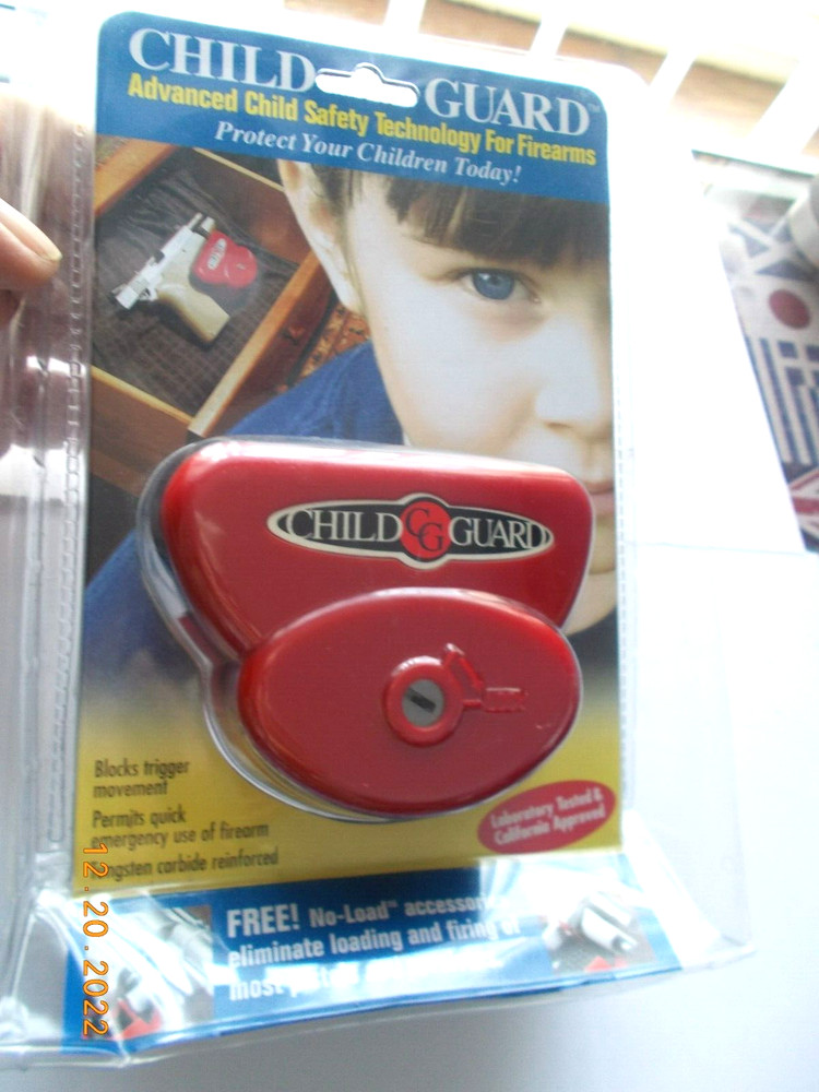 New in Package Child Guard CS-100 Gun Safety Locking Trigger Blocking Device