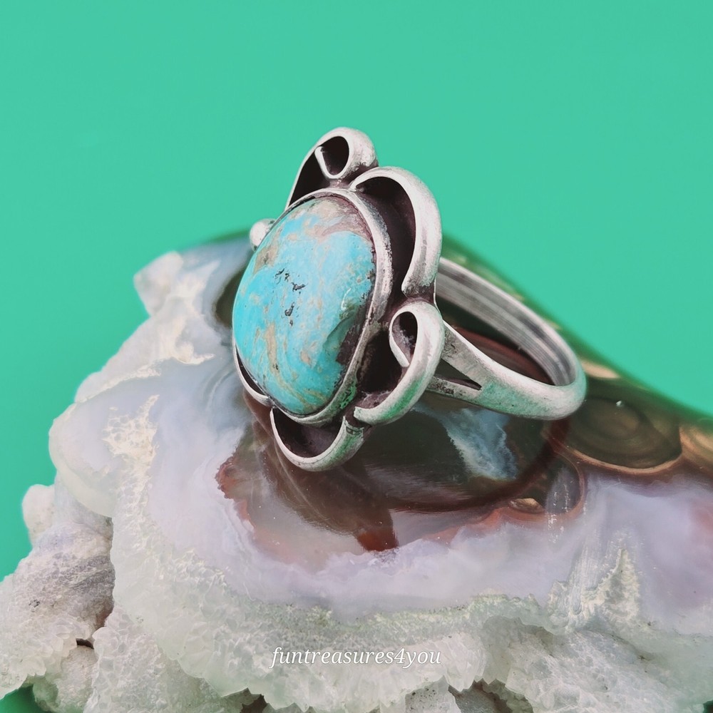 Old Pawn Navajo Turquoise Ring Size 6