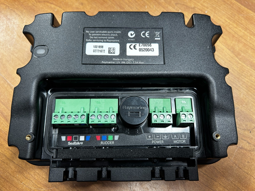 Raymarine ACU-100 Evolution Autopilot Actuator Control Unit E70098