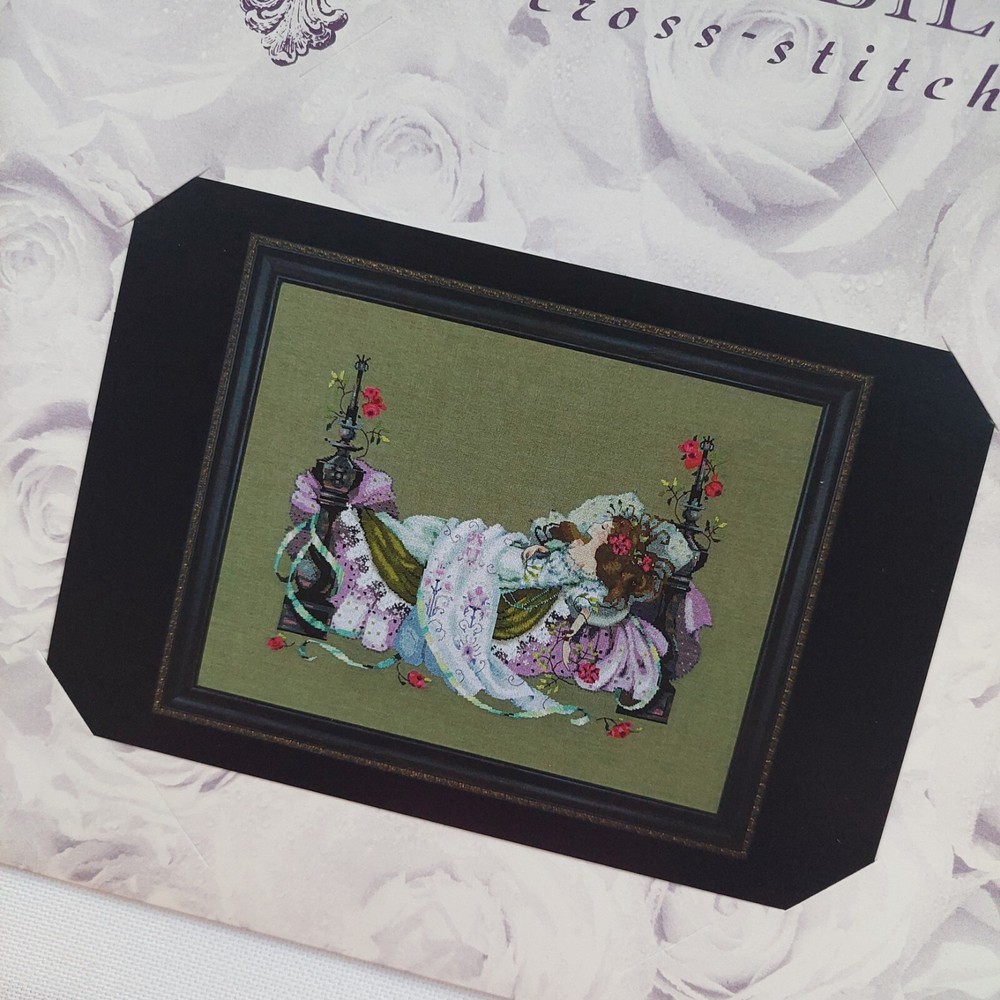 Rosamund Cross Stitch Chart Pattern Mirabilia Designs MD181