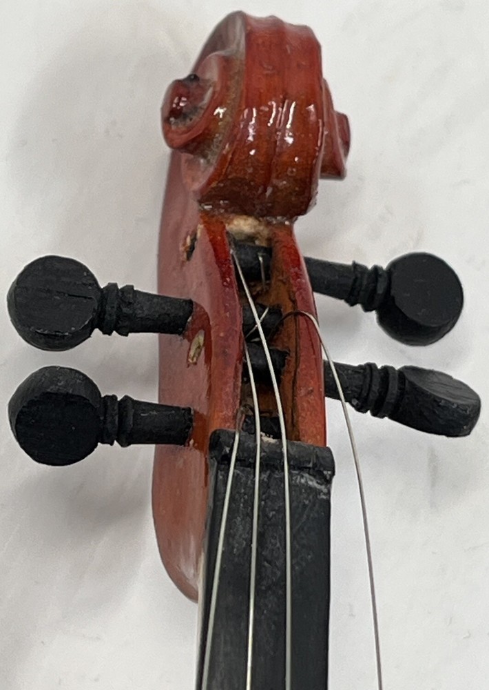 8” Miniature Violin with Bow & Fitted Lined Case •Flip Close w/Handle