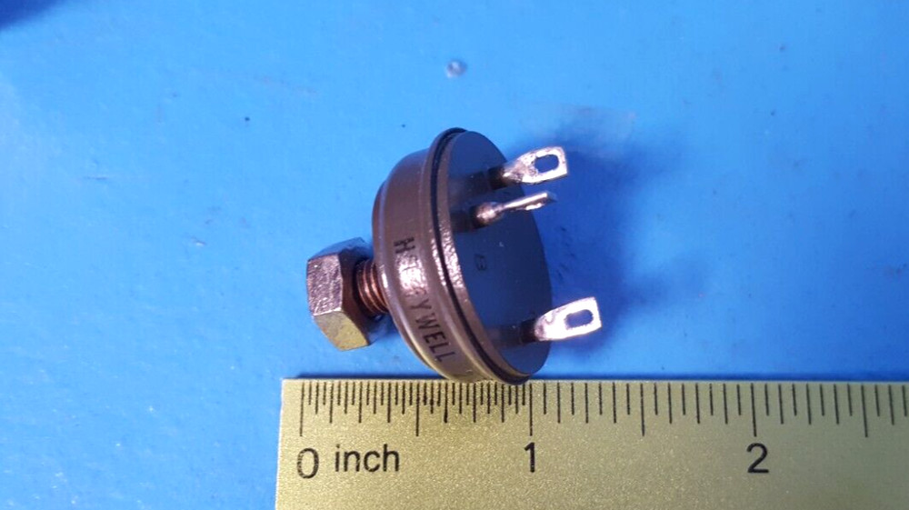 TRANSISTOR, 2N575A, HONEYWELL