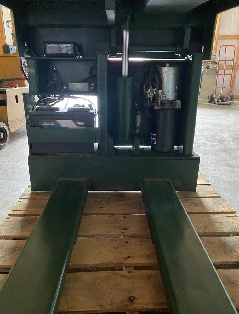 Southworth Pallet Tilter 4000lb Capacity