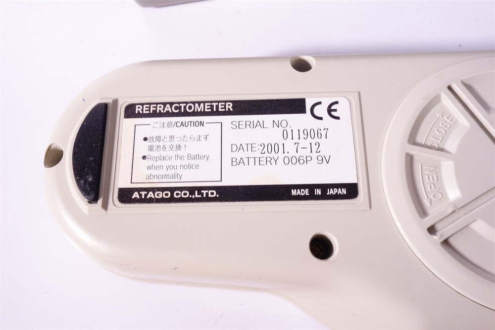 ATAGO UG-1 Refractometer