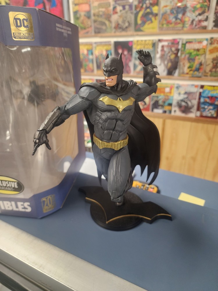 DC Core DC Collectibles Batman Statue. Black & Gold Variant. Displayed