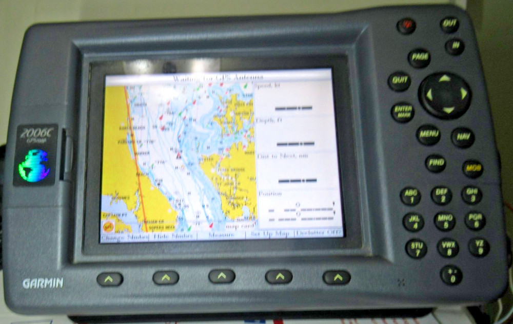 Garmin GPSmap 2006c Chartplotter Multifunction Display CABLES & BRACKET MANUAL