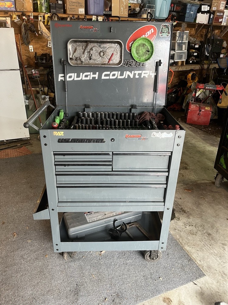 Snap On Tool Box And Us General Roll Cart