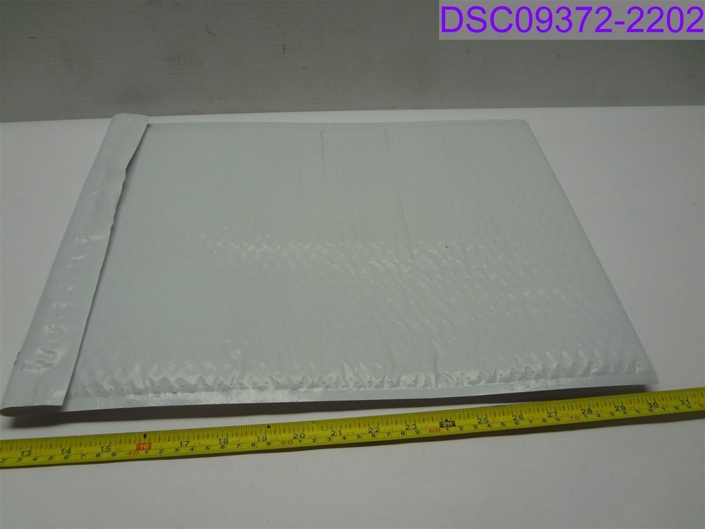 Qty = 50: Air Jacket 12.5" x 18.25" Poly Bubble Mailers #6