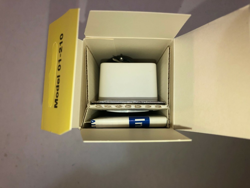 Novitas, Inc. 01-210 Super Switch Mini Automatic Wall Switch 120 or 277V White
