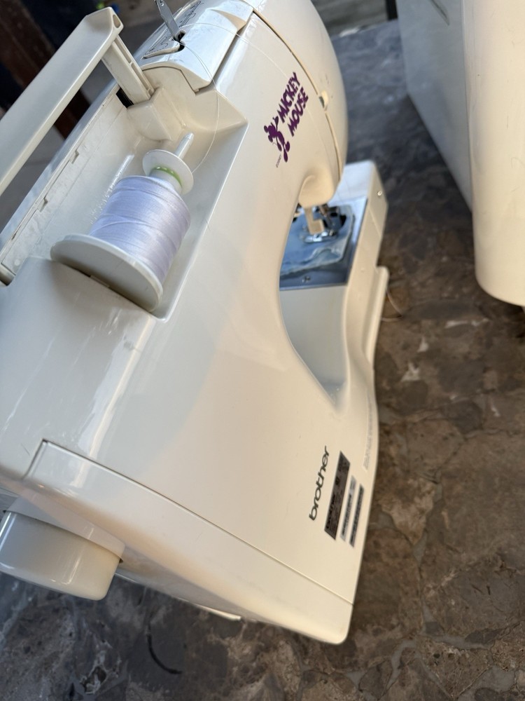 Brother Pacesetter PC-8500D Computerized Embroidery & Sewing Machine Disney