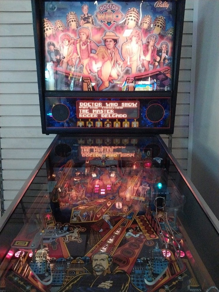 Pinball Machine 1992 Bally Dr Who, Excellent Condition