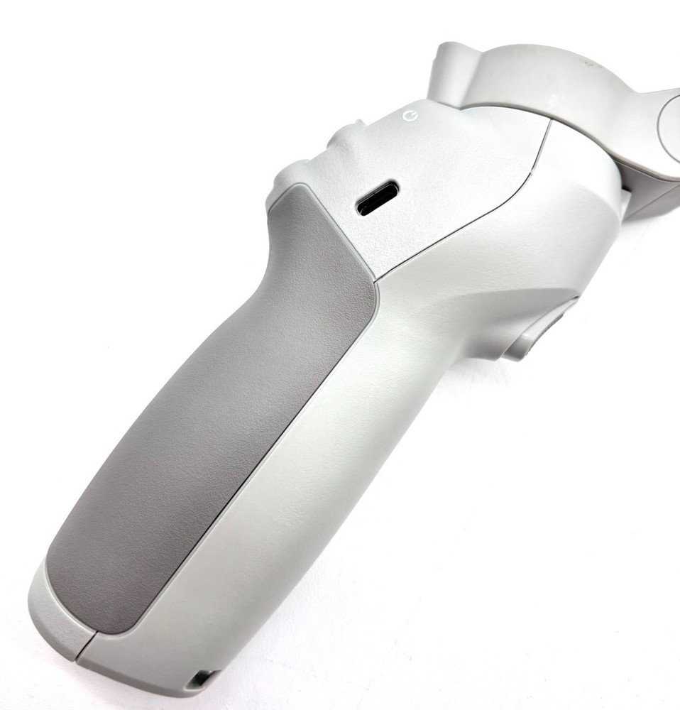 DJI Osmo Mobile SE Gimbal 3-Axis Portable Foldable Android iPhone Gimbal