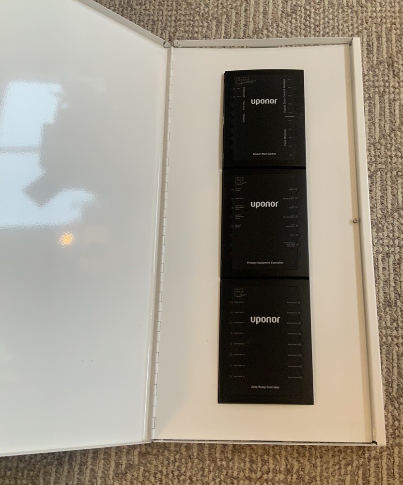 Uponor 3x Equipment Controller Metal Wall Cabinet Without Controls