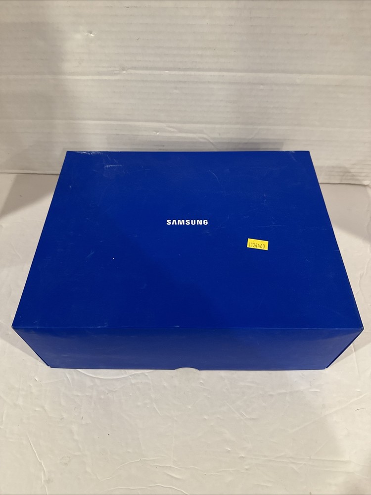 Samsung Gear VR Headset SM-R323