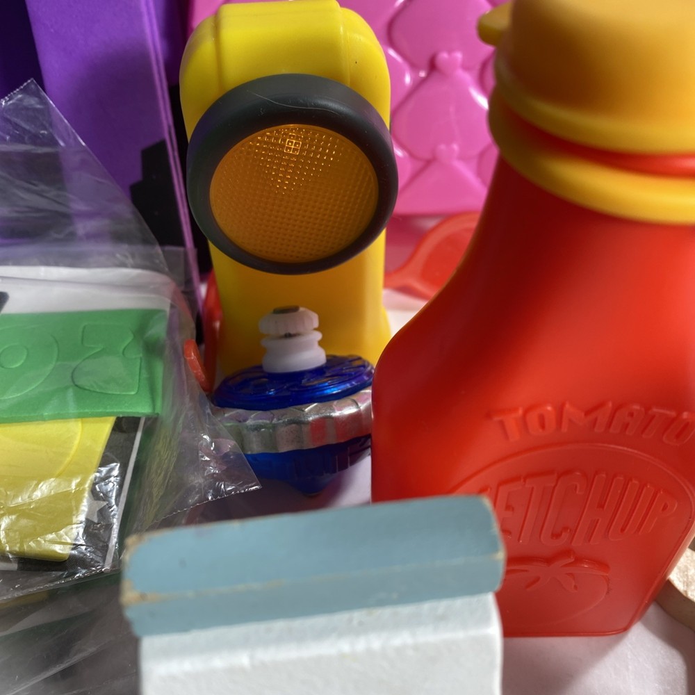 various toy lot 20 Plus Including A Working Bubble Machine With Bubbles