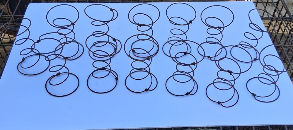 Rusty bed springs nice and Rusty bakers dozen 13